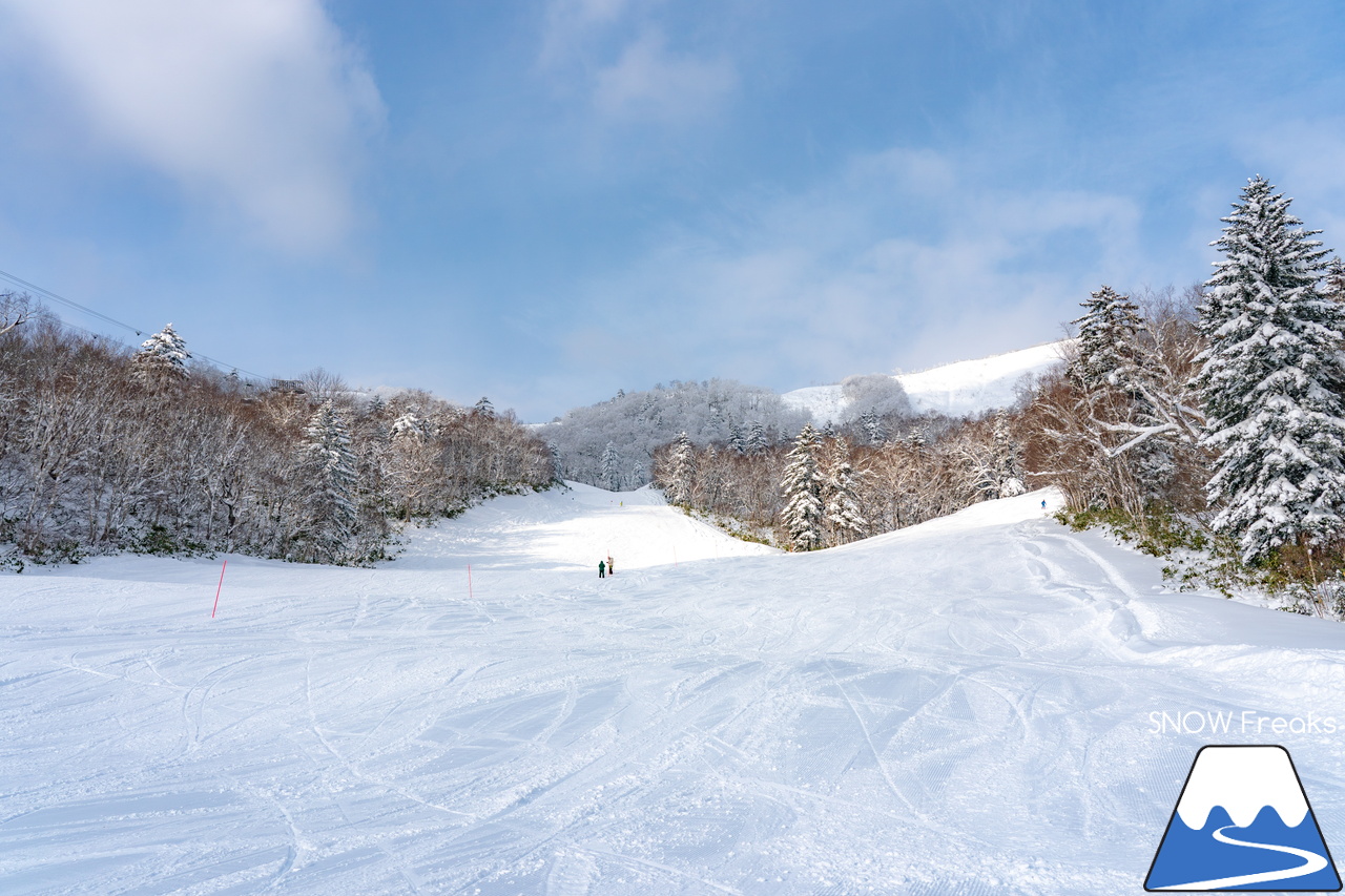 富良野スキー場｜本日、道内最速でゲレンデオープン！2023-2024ウィンターシーズン開幕です☆